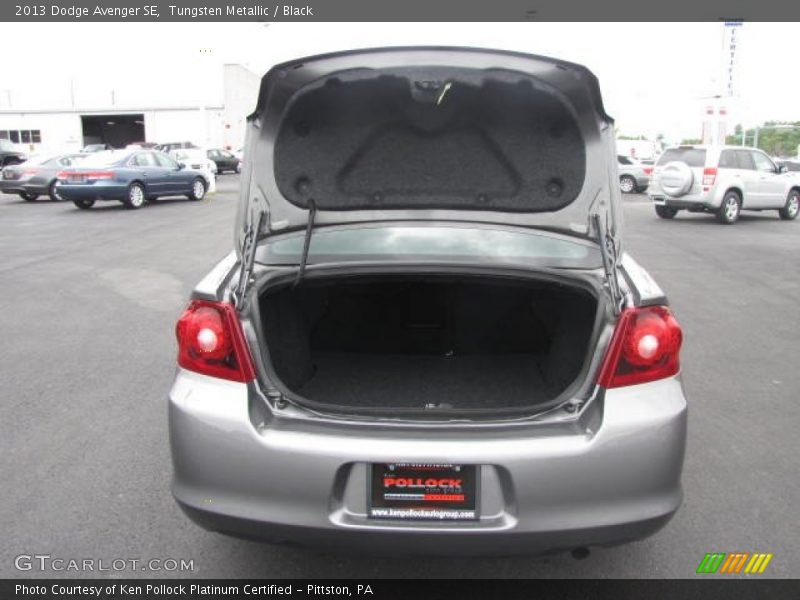 Tungsten Metallic / Black 2013 Dodge Avenger SE