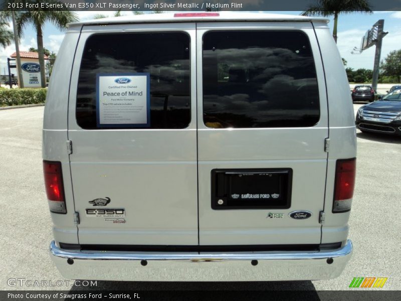 Ingot Silver Metallic / Medium Flint 2013 Ford E Series Van E350 XLT Passenger