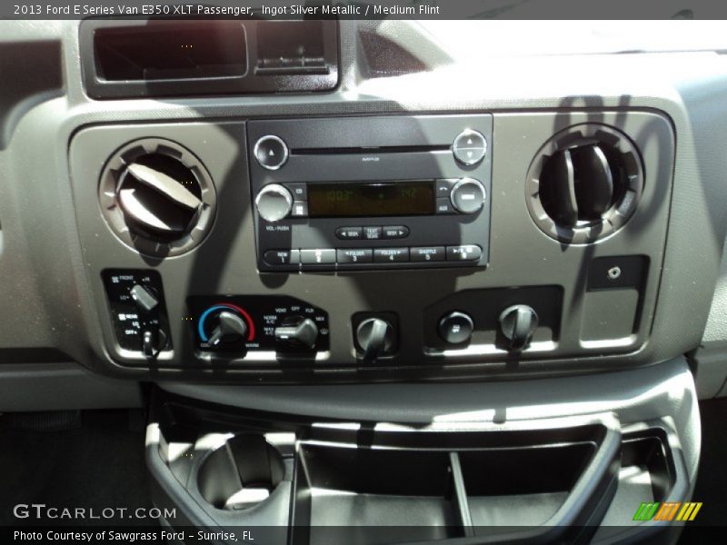 Ingot Silver Metallic / Medium Flint 2013 Ford E Series Van E350 XLT Passenger