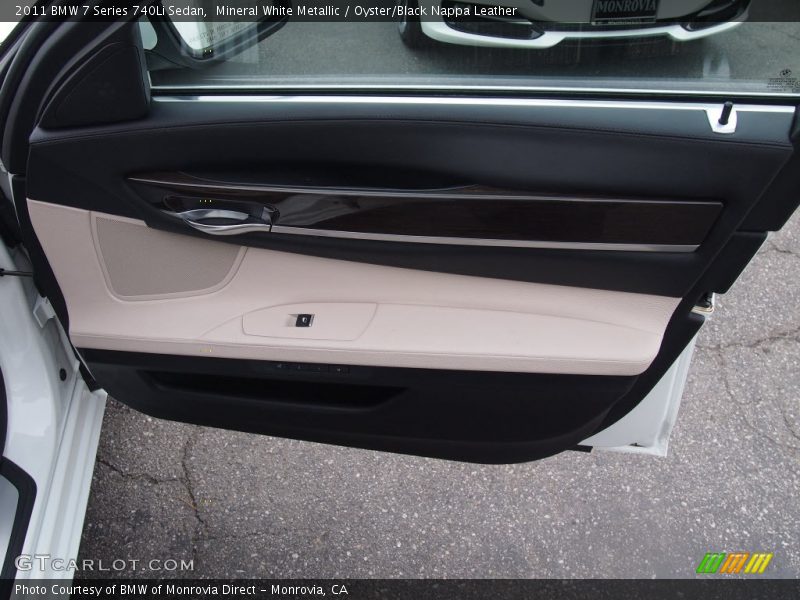Mineral White Metallic / Oyster/Black Nappa Leather 2011 BMW 7 Series 740Li Sedan