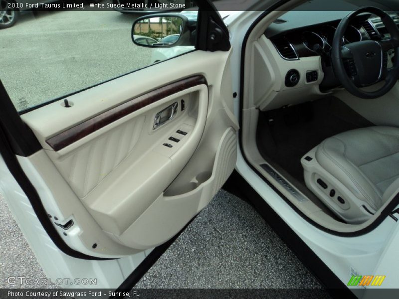 White Suede Metallic / Light Stone 2010 Ford Taurus Limited