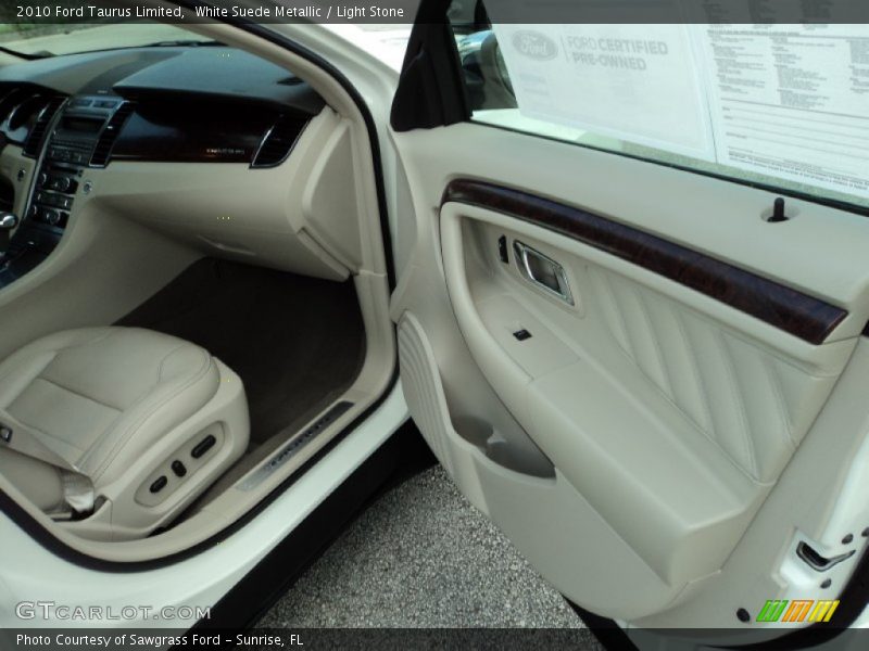 White Suede Metallic / Light Stone 2010 Ford Taurus Limited