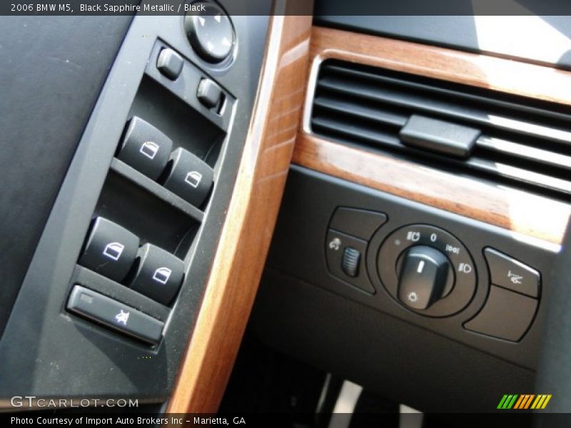 Black Sapphire Metallic / Black 2006 BMW M5