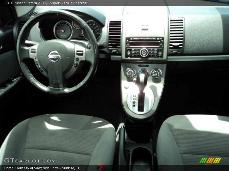 Super Black / Charcoal 2010 Nissan Sentra 2.0 S