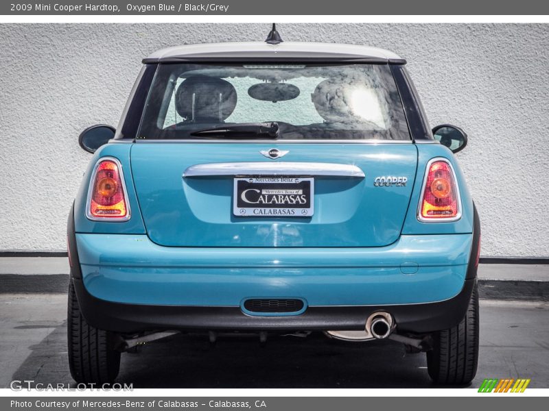 Oxygen Blue / Black/Grey 2009 Mini Cooper Hardtop