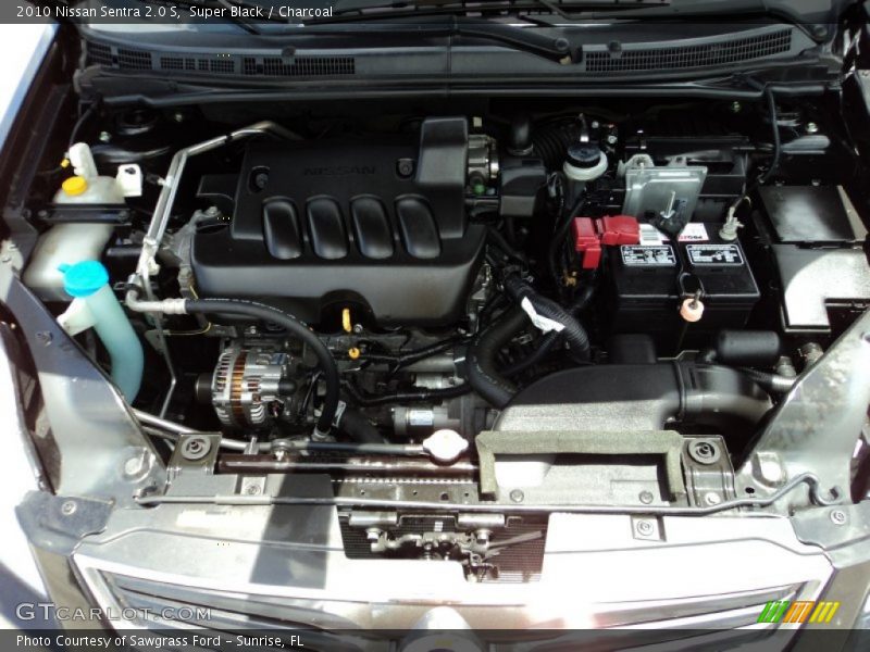Super Black / Charcoal 2010 Nissan Sentra 2.0 S