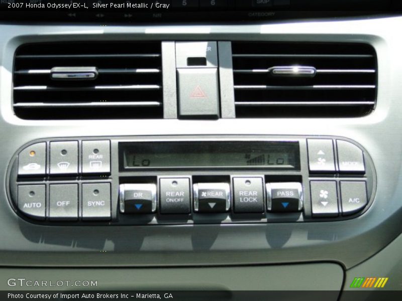 Silver Pearl Metallic / Gray 2007 Honda Odyssey EX-L