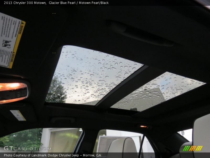 Glacier Blue Pearl / Motown Pearl/Black 2013 Chrysler 300 Motown