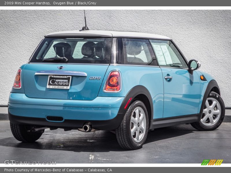 Oxygen Blue / Black/Grey 2009 Mini Cooper Hardtop