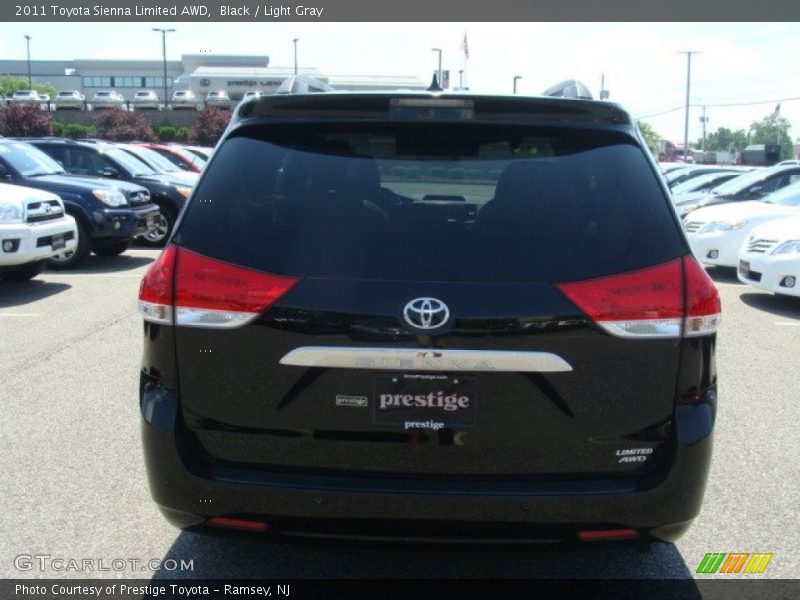 Black / Light Gray 2011 Toyota Sienna Limited AWD