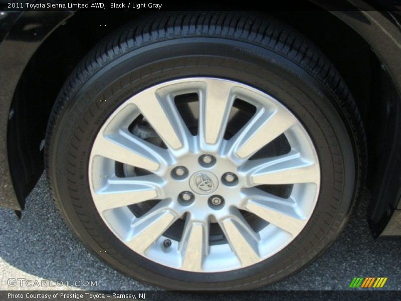 Black / Light Gray 2011 Toyota Sienna Limited AWD