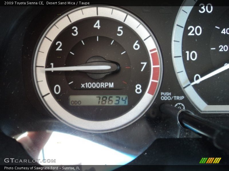 Desert Sand Mica / Taupe 2009 Toyota Sienna CE