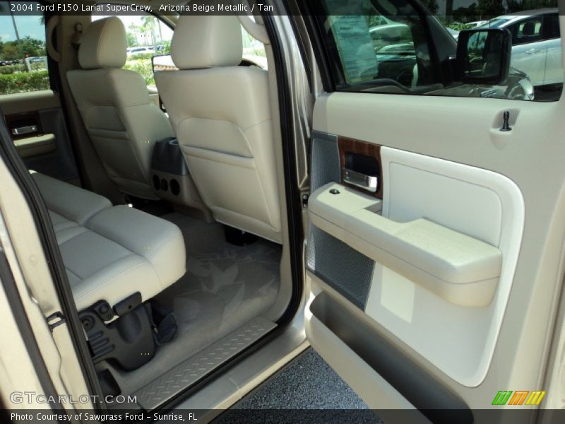 Arizona Beige Metallic / Tan 2004 Ford F150 Lariat SuperCrew