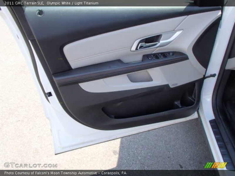 Olympic White / Light Titanium 2011 GMC Terrain SLE