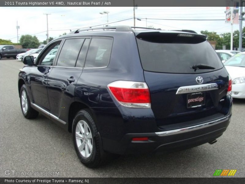Nautical Blue Pearl / Ash 2011 Toyota Highlander V6 4WD