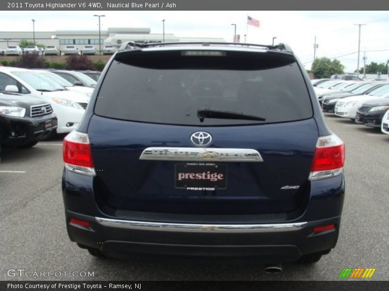 Nautical Blue Pearl / Ash 2011 Toyota Highlander V6 4WD