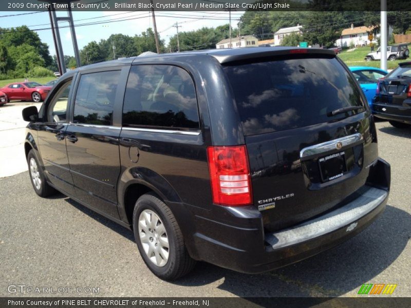 Brilliant Black Crystal Pearl / Medium Slate Gray/Light Shale 2009 Chrysler Town & Country LX