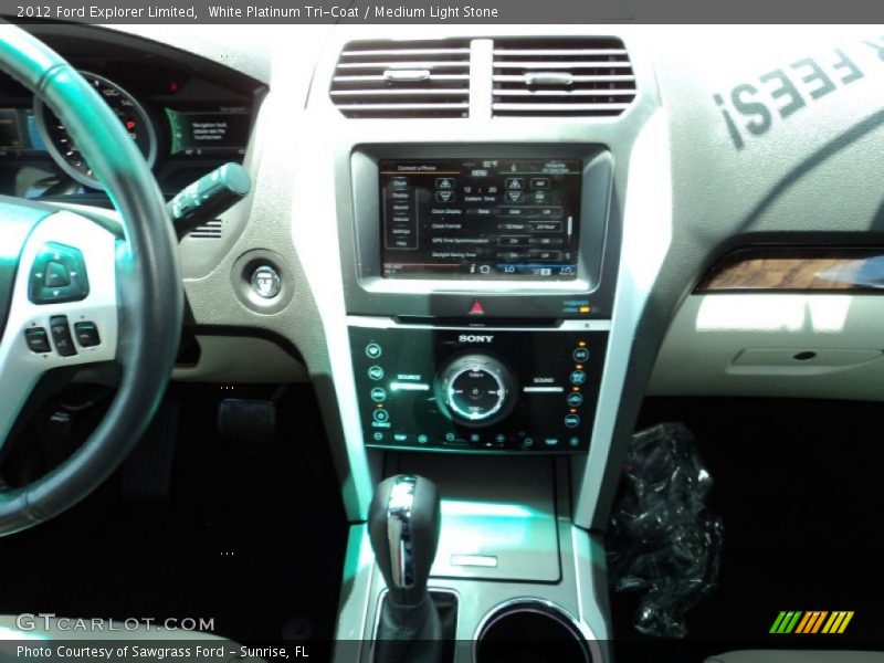 White Platinum Tri-Coat / Medium Light Stone 2012 Ford Explorer Limited