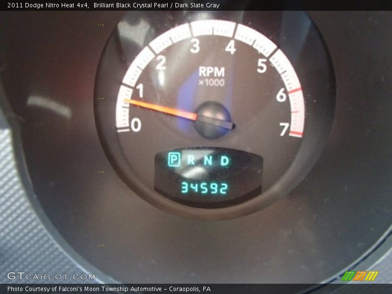 Brilliant Black Crystal Pearl / Dark Slate Gray 2011 Dodge Nitro Heat 4x4