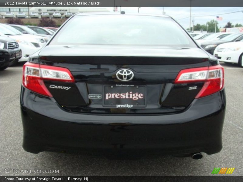 Attitude Black Metallic / Black 2012 Toyota Camry SE