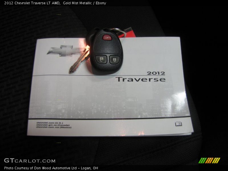 Gold Mist Metallic / Ebony 2012 Chevrolet Traverse LT AWD