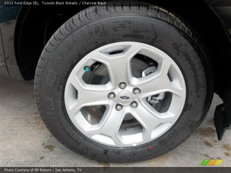 Tuxedo Black Metallic / Charcoal Black 2013 Ford Edge SEL