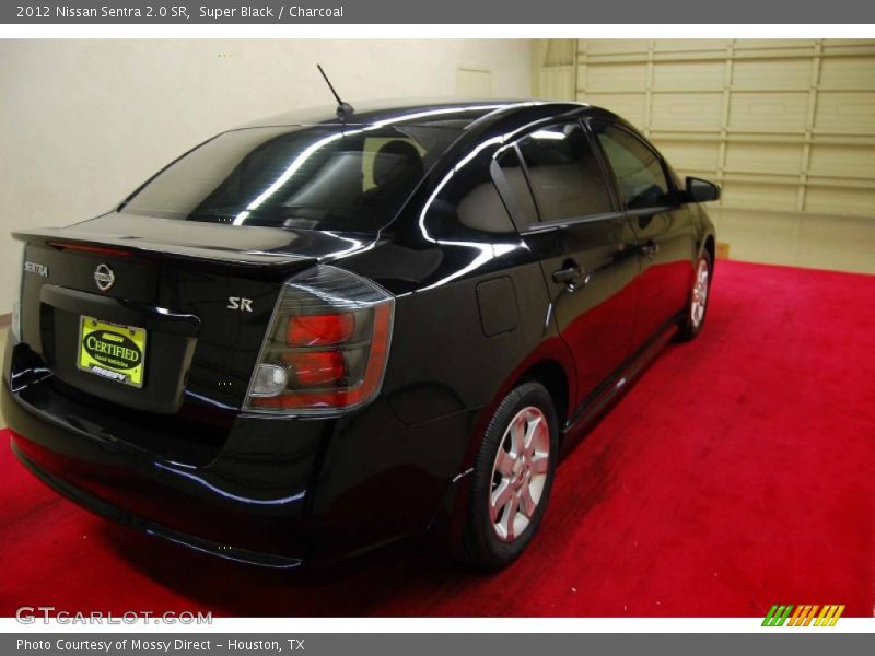 Super Black / Charcoal 2012 Nissan Sentra 2.0 SR