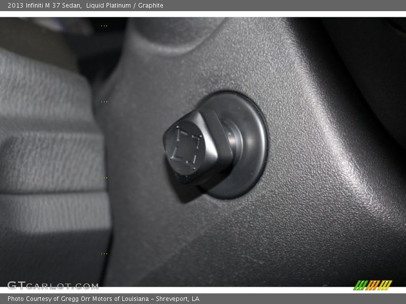 Liquid Platinum / Graphite 2013 Infiniti M 37 Sedan