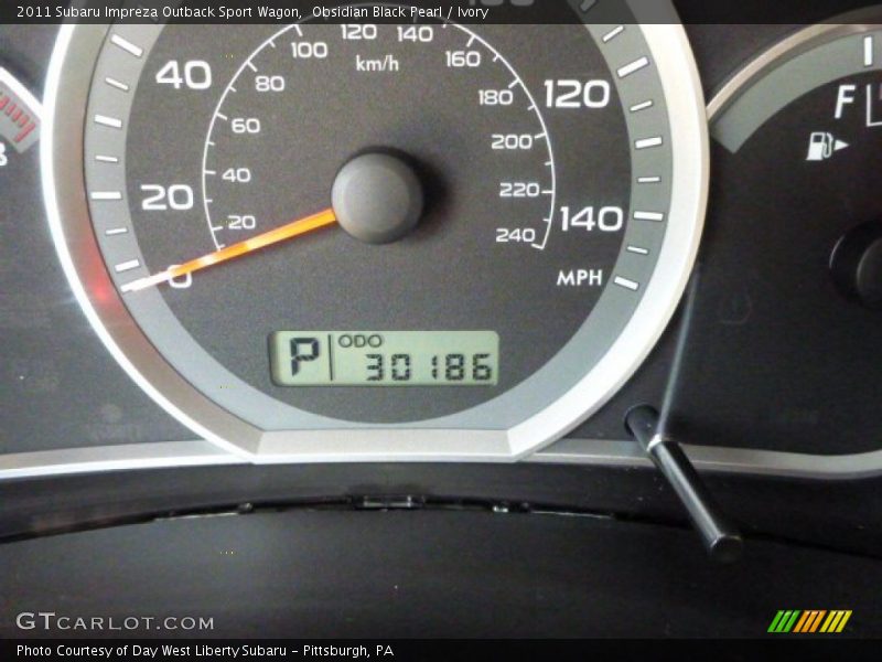Obsidian Black Pearl / Ivory 2011 Subaru Impreza Outback Sport Wagon