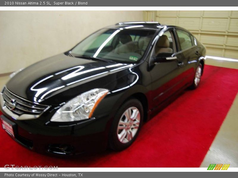 Super Black / Blond 2010 Nissan Altima 2.5 SL