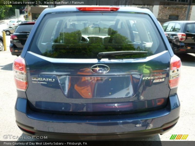 Marine Blue Pearl / Platinum 2014 Subaru Forester 2.5i