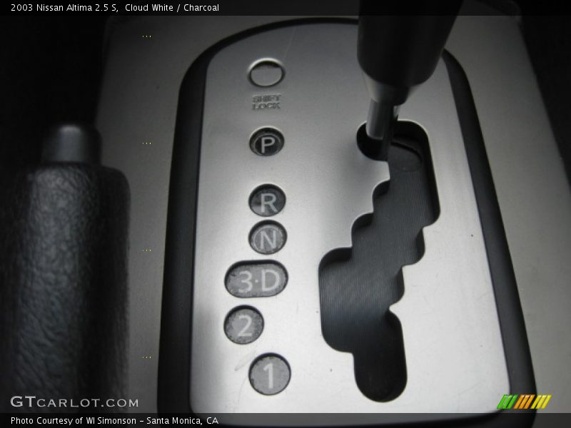 Cloud White / Charcoal 2003 Nissan Altima 2.5 S