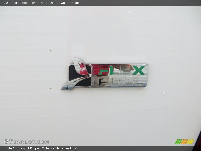 Oxford White / Stone 2011 Ford Expedition EL XLT