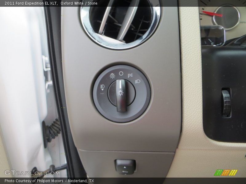 Oxford White / Stone 2011 Ford Expedition EL XLT
