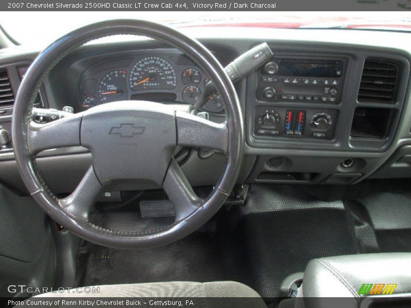 Victory Red / Dark Charcoal 2007 Chevrolet Silverado 2500HD Classic LT Crew Cab 4x4