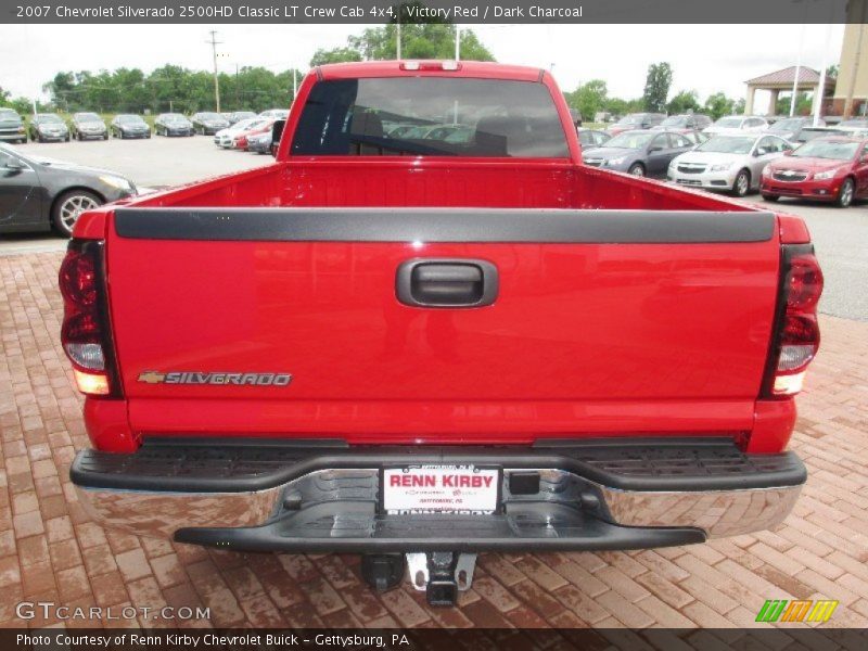 Victory Red / Dark Charcoal 2007 Chevrolet Silverado 2500HD Classic LT Crew Cab 4x4