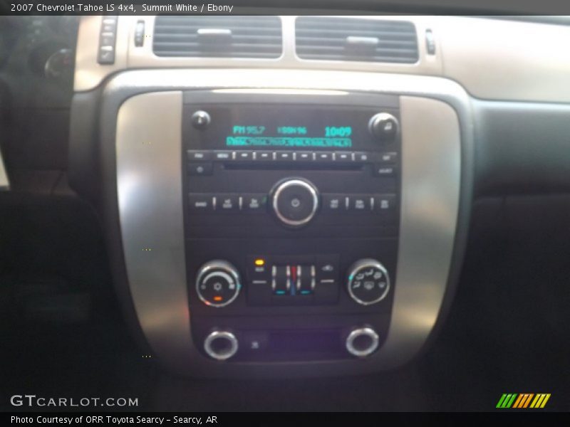 Summit White / Ebony 2007 Chevrolet Tahoe LS 4x4