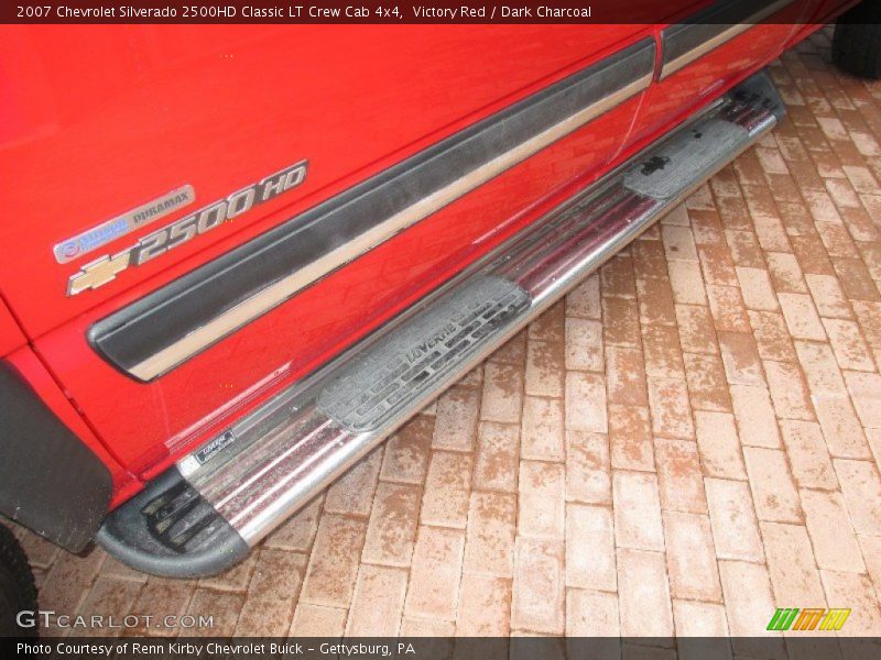 Victory Red / Dark Charcoal 2007 Chevrolet Silverado 2500HD Classic LT Crew Cab 4x4