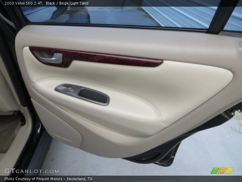 Black / Beige/Light Sand 2003 Volvo S60 2.4T