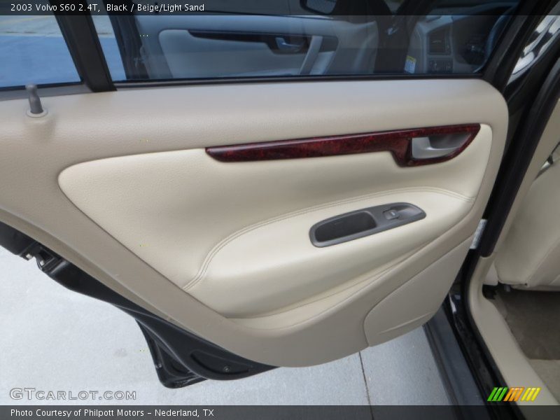 Black / Beige/Light Sand 2003 Volvo S60 2.4T