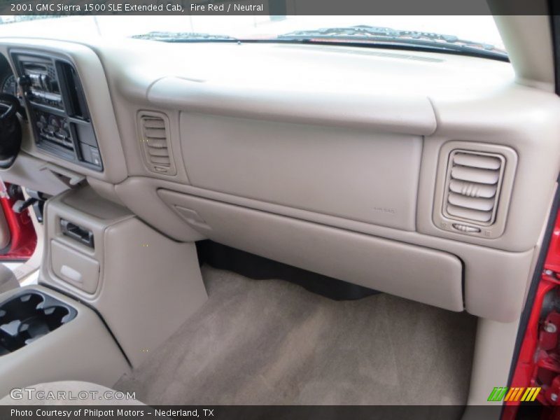 Dashboard of 2001 Sierra 1500 SLE Extended Cab