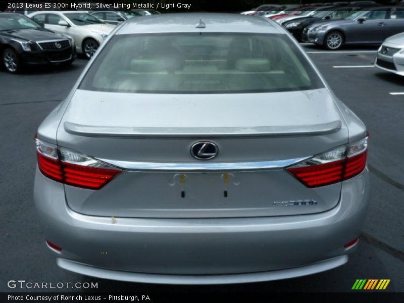 Silver Lining Metallic / Light Gray 2013 Lexus ES 300h Hybrid