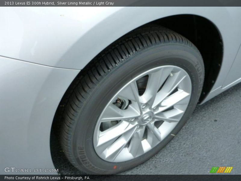 Silver Lining Metallic / Light Gray 2013 Lexus ES 300h Hybrid