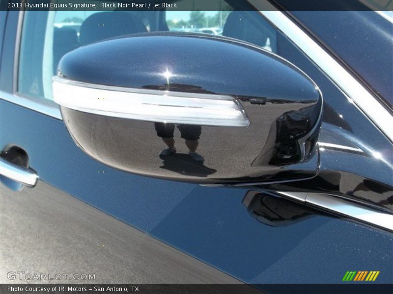 Black Noir Pearl / Jet Black 2013 Hyundai Equus Signature