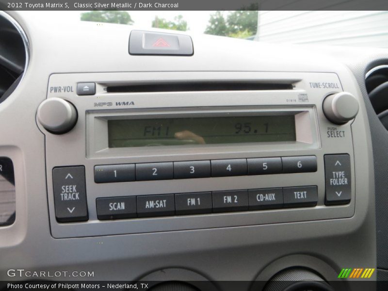 Audio System of 2012 Matrix S