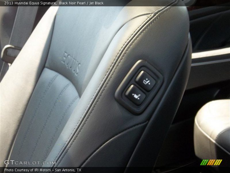 Black Noir Pearl / Jet Black 2013 Hyundai Equus Signature