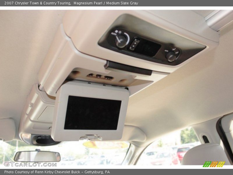 Magnesium Pearl / Medium Slate Gray 2007 Chrysler Town & Country Touring