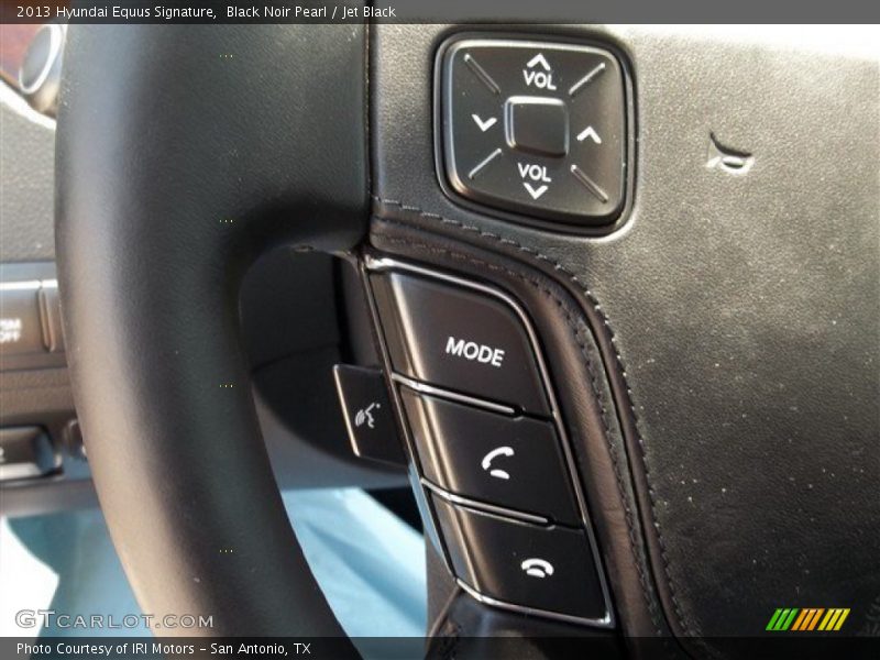 Black Noir Pearl / Jet Black 2013 Hyundai Equus Signature