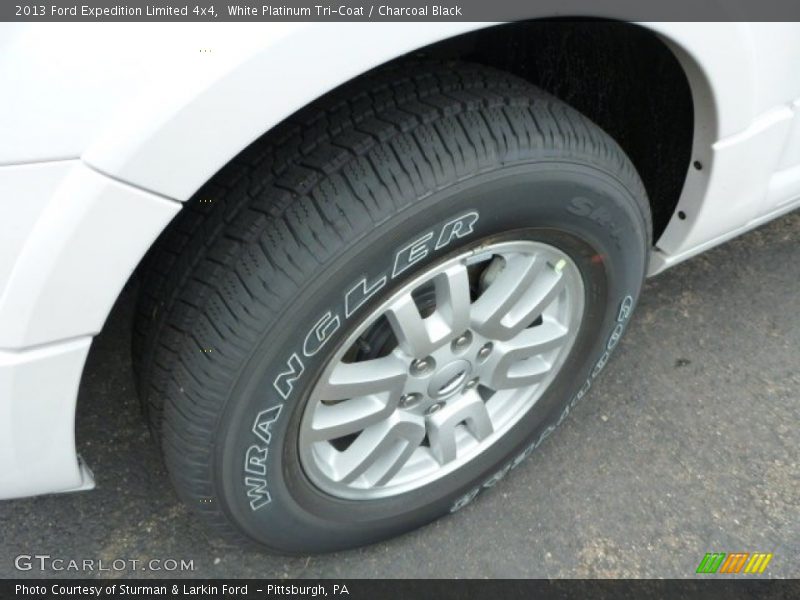 White Platinum Tri-Coat / Charcoal Black 2013 Ford Expedition Limited 4x4