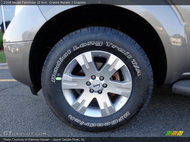 Granite Metallic / Graphite 2006 Nissan Pathfinder LE 4x4